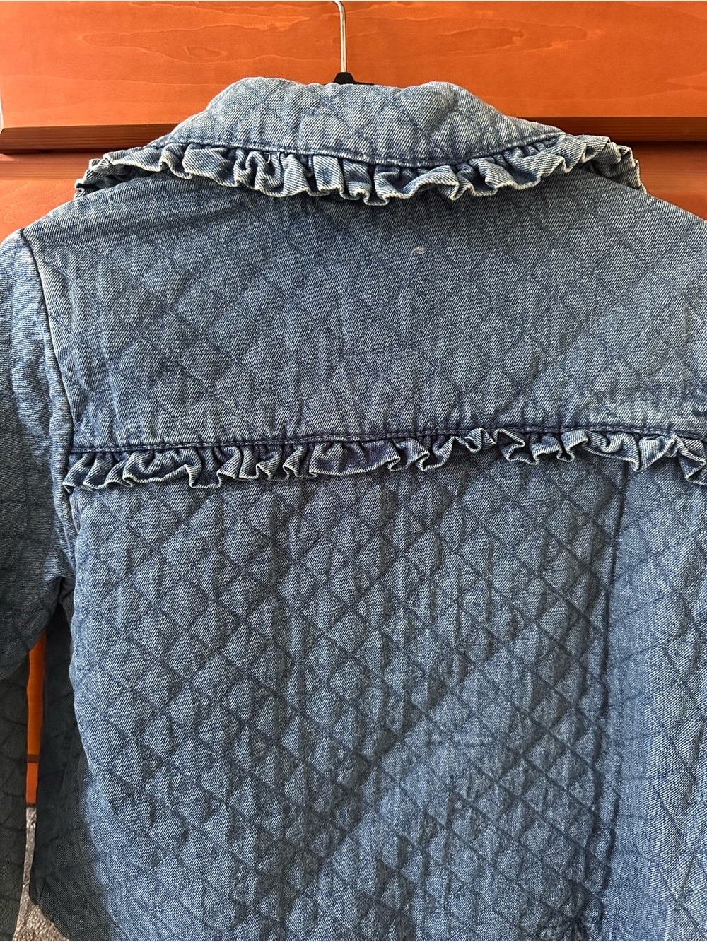 Avec Les Filles Quilted Denim Jacket with Ruffle Collar in Light Blue - Picture 7 of 7